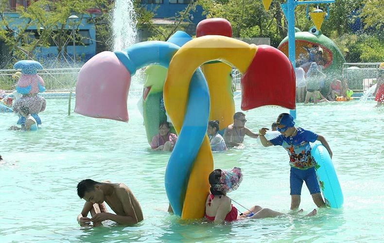 Cột phun nước thực vật (4) – Công viên nước VGTWaterparks